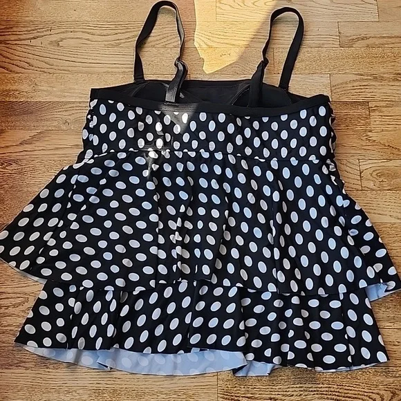 (1X) Black and White Polka Dot Tankini Top Classic Flirty Ruffled Fun Vacation - Picture 10 of 10